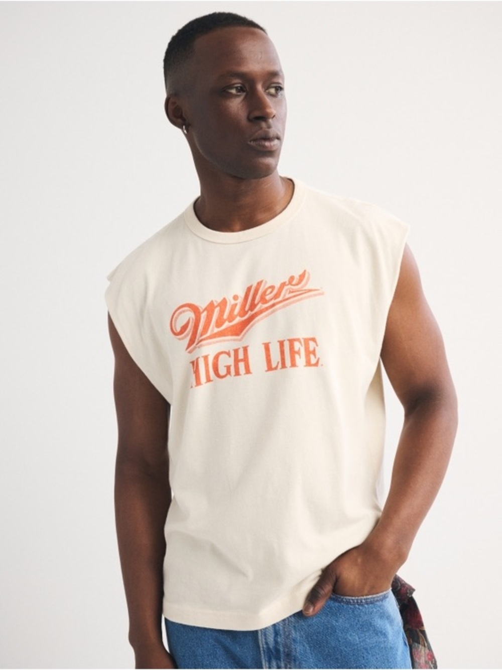 NWT A&F Mens Miller High Life Graphic Drop-Shoulder Tank size Large
